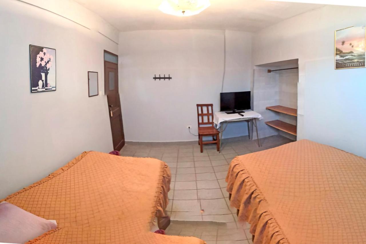 Casa Discreta Bed and Breakfast Cochabamba Exterior foto